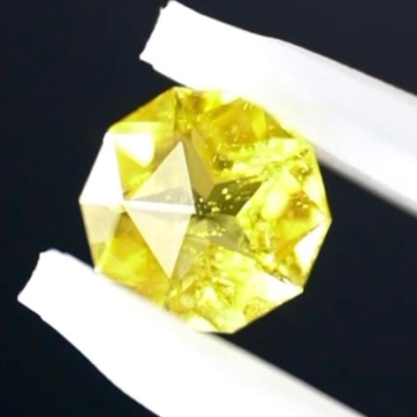 【GTC】から「浮かび上がる星さま」マリガーネット0.30ct🌟レイちゃん作品💎GTJ名物【HPオークション】こちらはクーポンはごめんなさい🙏
