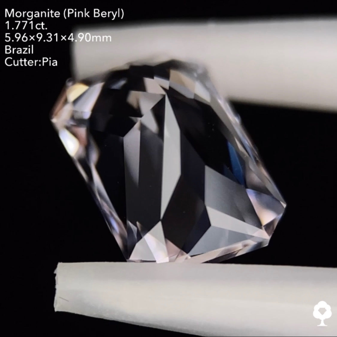 【慢心プライス】ピアッちゃんの止まらない進化を感じるニュアンスピンクオクタゴン★モルガナイト1.771ct. ピアッちゃん作品