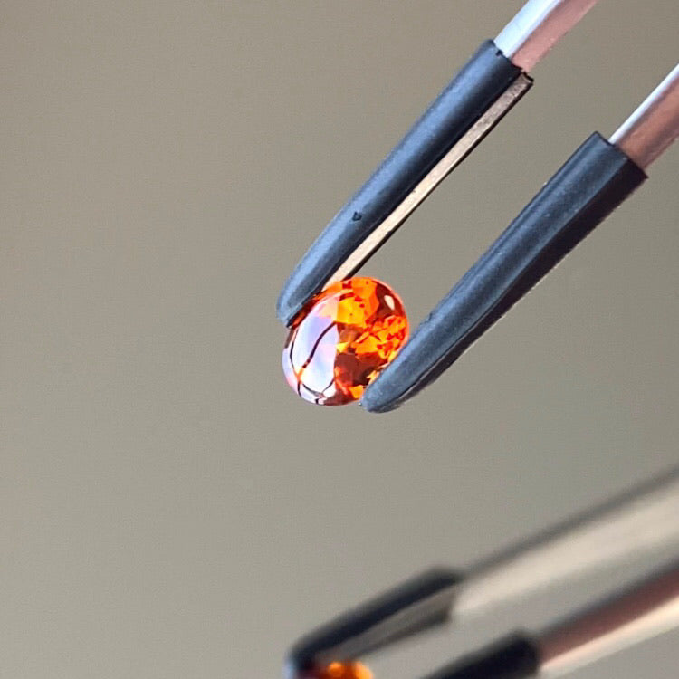 新作★ツルツル・メラメラの燃えるオレンジバフトップ★スペサタイトガーネット0.53ct