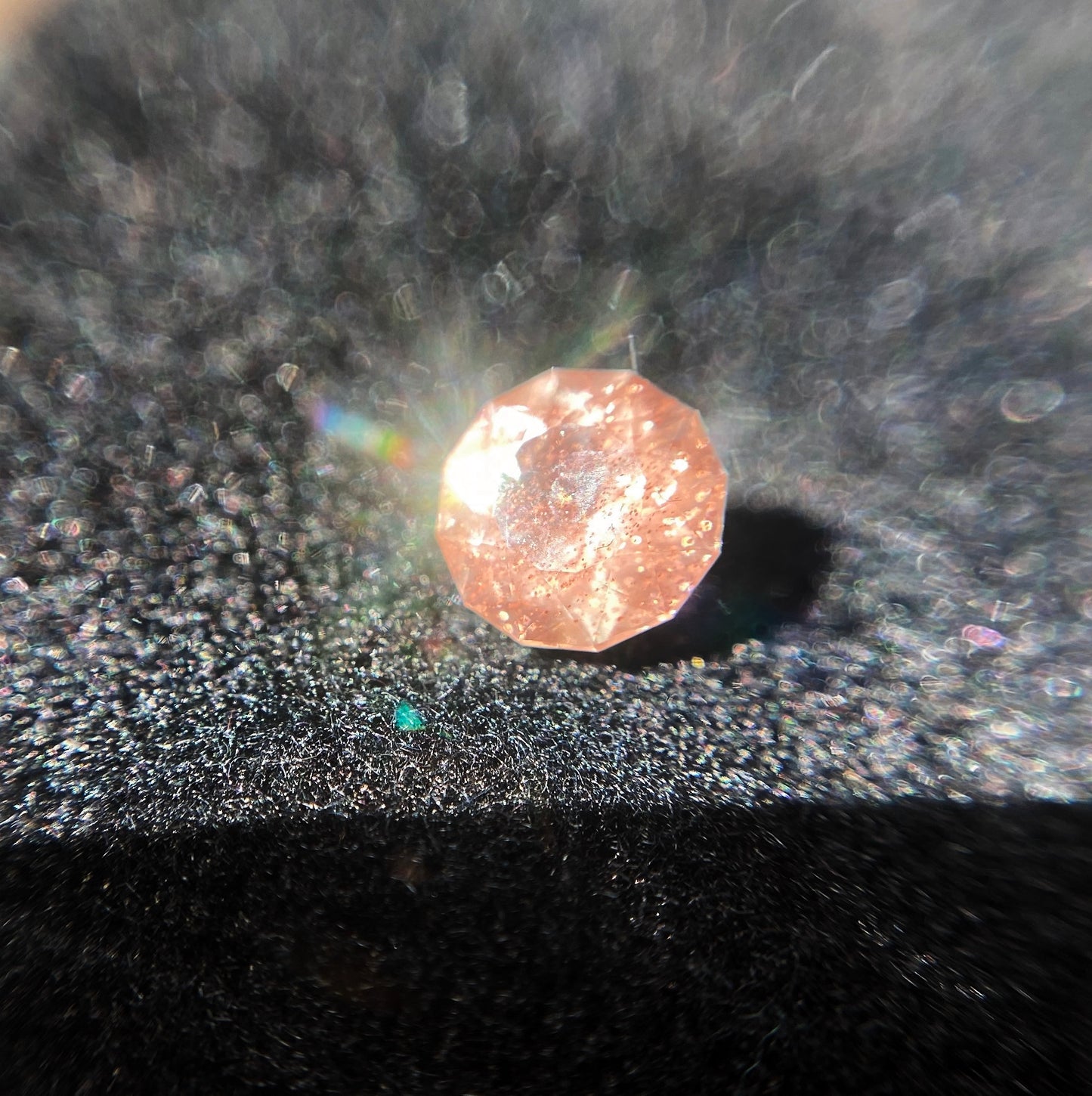 💖お待たせしました❣️ファンシーラウンドのオレゴンサンストーン0.37ct☀️💎ピアッちゃん作品【4/30チハルーム】GW特別価格❣️