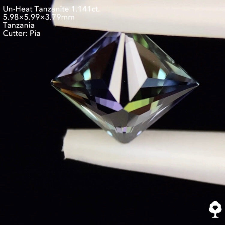 非加熱タンザナイト1.141ct. プリンセス ピアッちゃん作品