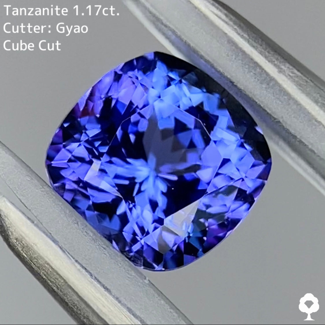 【お客様専用ページ】紫陽花のような色合いと細やかな煌めき★タンザナイト 1.17ct ゲオちゃん作品【Cube cut】