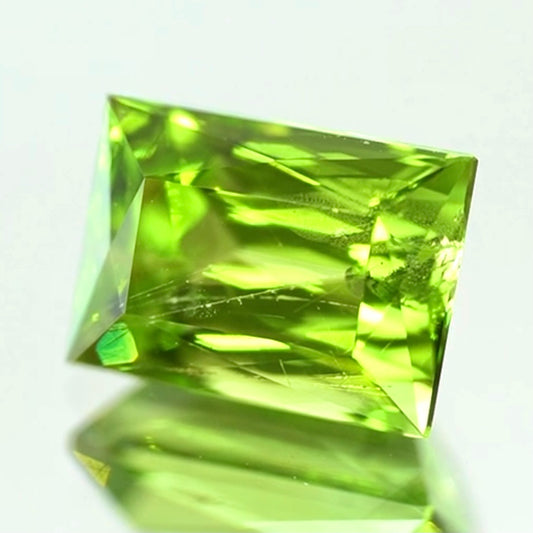 バゲットペリドット3.14ct💎レイちゃん作品