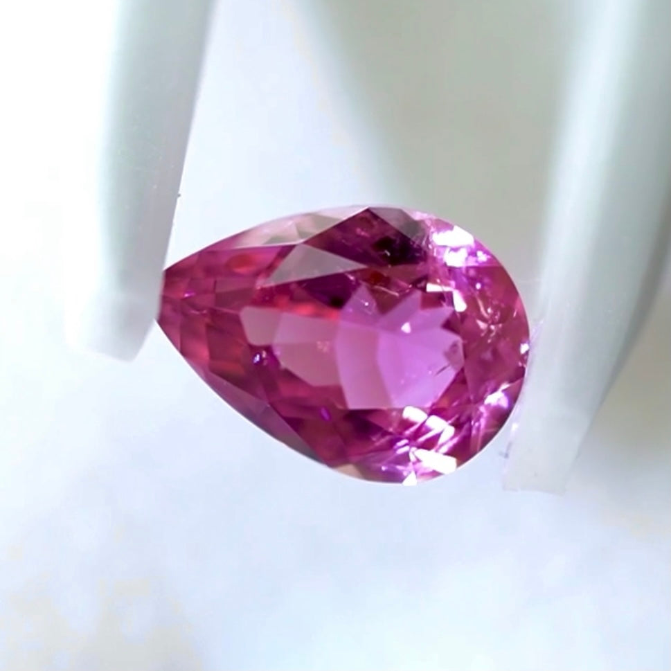 【GTC】から“ネオンピンク”トルマリン 0.47ct✨ピアッちゃん作品👍突如開催❗️GTJ名物【HPオークション】こちらはクーポンはごめんなさい🙏