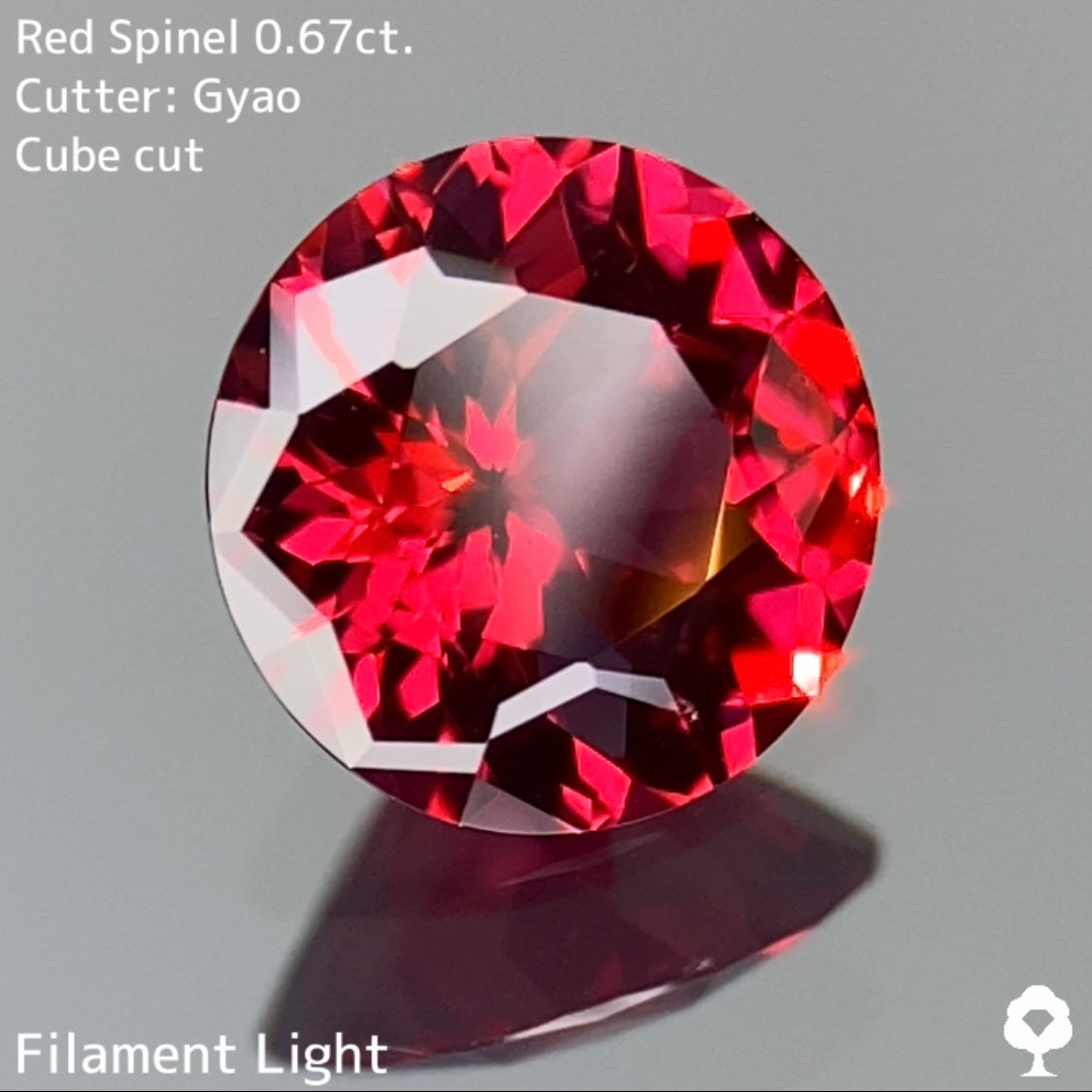 ピンク寄りレッドの強い彩度とテリの縁取りキューブカット★レッドスピネル 0.665ct【Cube cut】