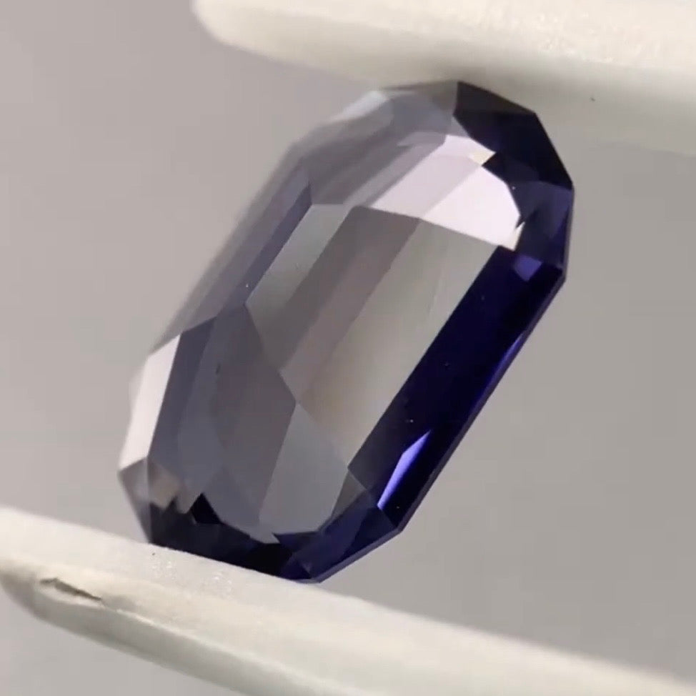 【お客さま専用】アイオライト2.040ct. ピアッちゃん作品★ユサシゴローガチ仕入企画★