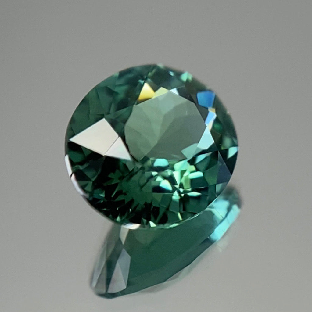 👽息をのむ美色に時を忘れるトルマリン0.288ct 💎ピアっちゃん作品✨