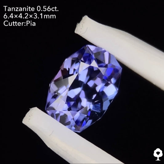 【たえぴぃさんご当選】タンザナイト0.56ct ピアッちゃん作品