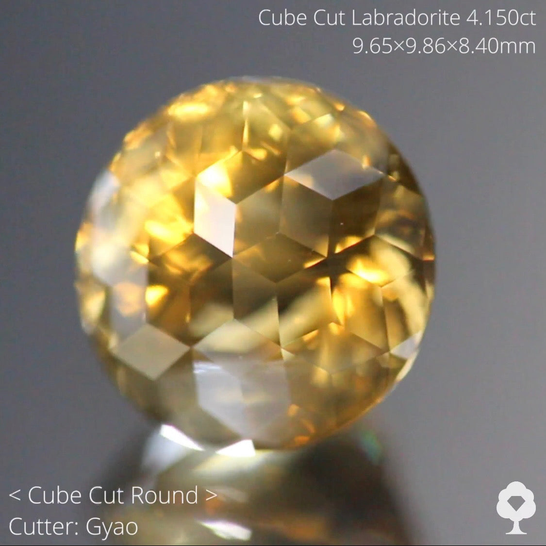 これぞ【キューブスターカット】濃厚ゴールドの美しい満月★ラブラドライト4.150ct ゲオちゃん作品✨こちらはクーポンはごめんなさい🙏