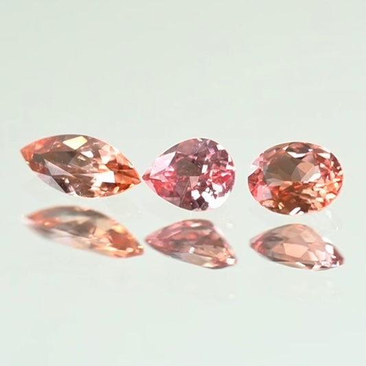 非加熱パパラチァサファイアの三つ子ちゃん計0.313ct💎ピアッちゃん作品