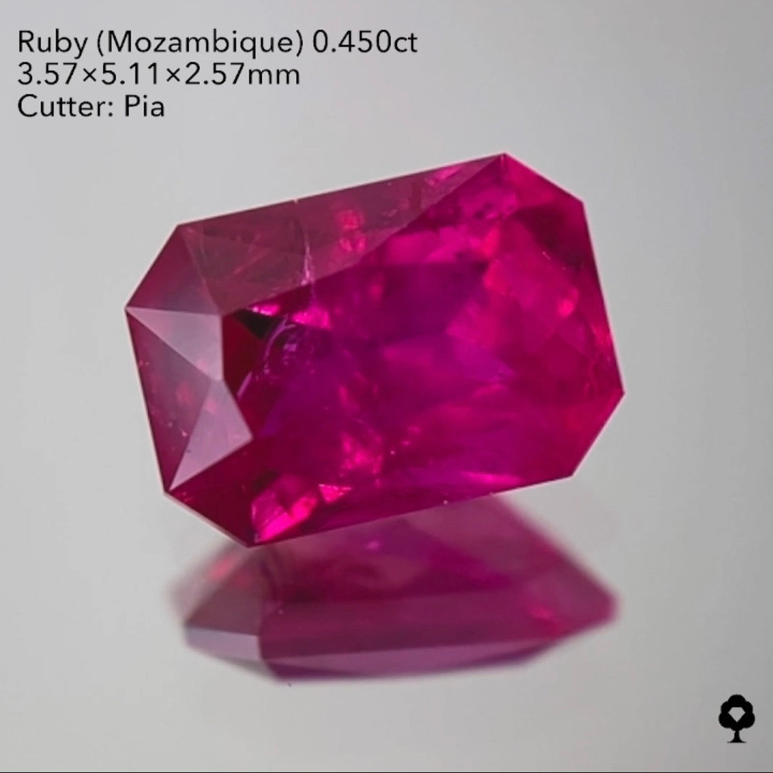 ★30分オークション★【21:40終了】美色とインクルの雰囲気が最高★ルビー0.450ct ピアッちゃん作品