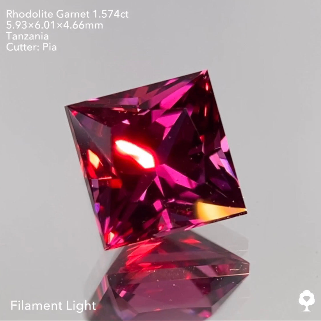 【交渉成立・専用ページ】【GTJウェブサイト個展プライス】ローズピンクの輝きが止まらないプリンセス★ロードライトガーネット1.574ct ピアッちゃん作品