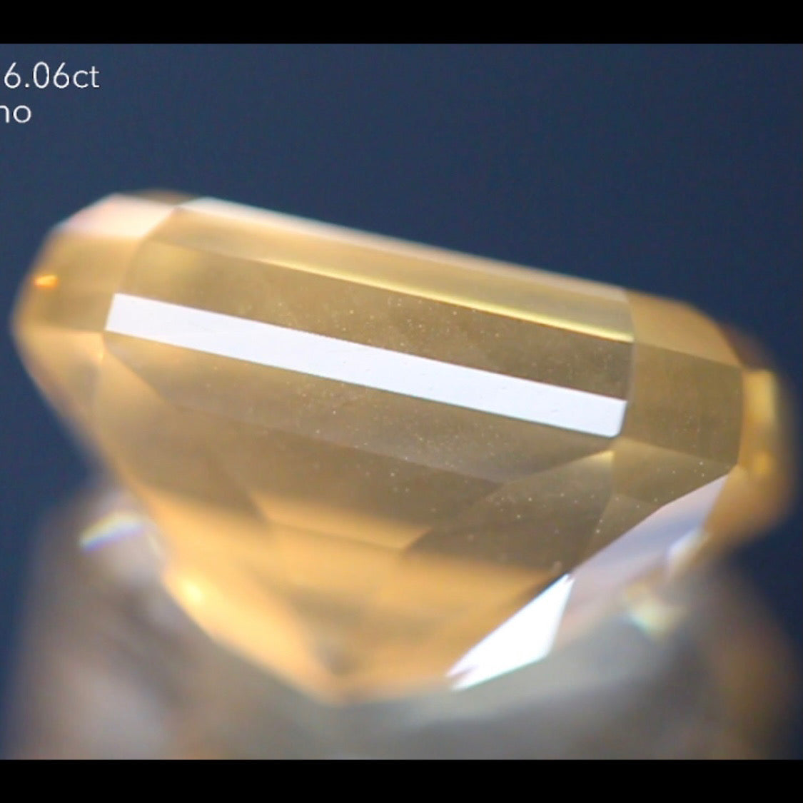 繊細なハープの弦のようなシラーが迫力満点★ラブラドライト6.06ct 師匠作品✨こちらはクーポンはごめんなさい🙏