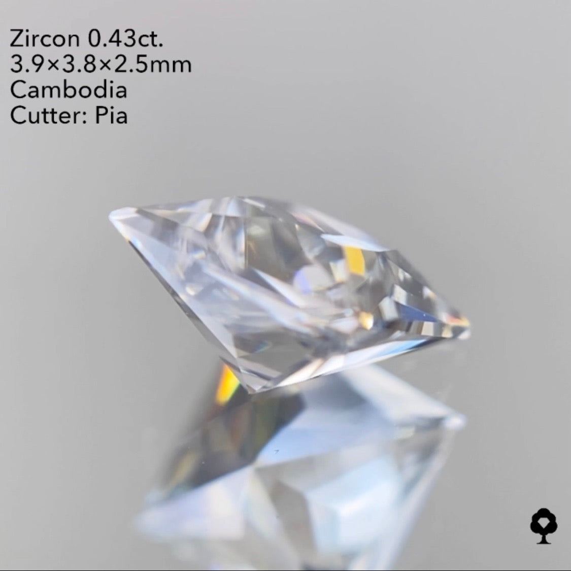 緊急追加‼️【サイレンGAME配信】3/26(土)21:30終了‼️ジルコン0.43ct ピアッちゃん作品