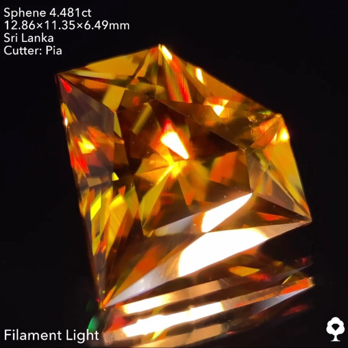 【5/26(木)終了★1ヶ月オークション】赤いファイアーが凄まじいスリランカ産は大きいけど可愛い宝石形★スフェーン4.481ct ピアッちゃん作品