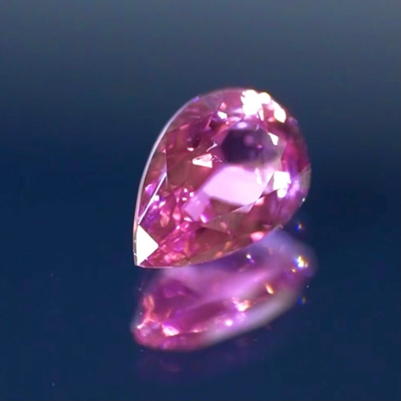 【GTC】から“ネオンピンク”トルマリン 0.47ct✨ピアッちゃん作品👍突如開催❗️GTJ名物【HPオークション】こちらはクーポンはごめんなさい🙏