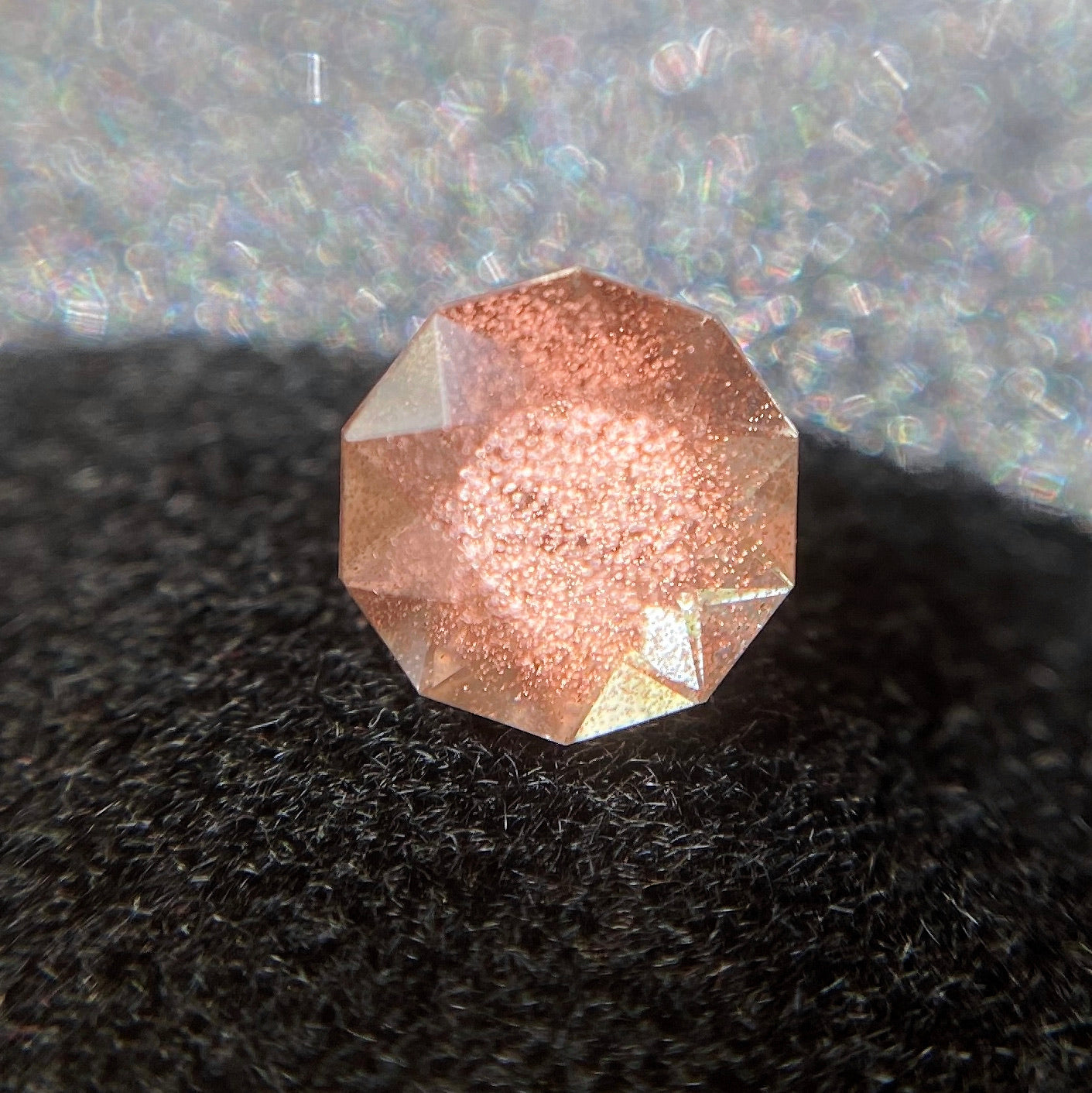 💖お待たせしました❣️ファンシーラウンドのオレゴンサンストーン0.39ct(テーブルからはみ出るシラー🙈💓)☀️💎ピアッちゃん作品【4/30チハルーム】GW特別特価❗️