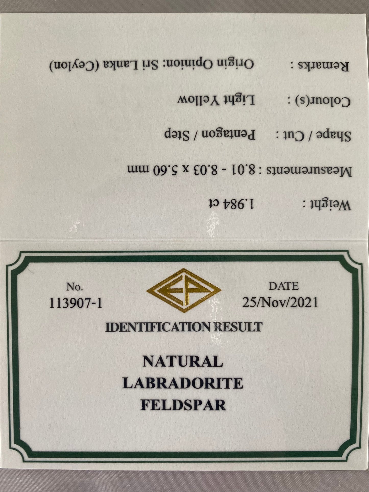 【慢心プライス】クリアで抜群の輝きを放つステップカットの迷宮ペンタゴン★ラブラドライト1.984ct 師匠作品