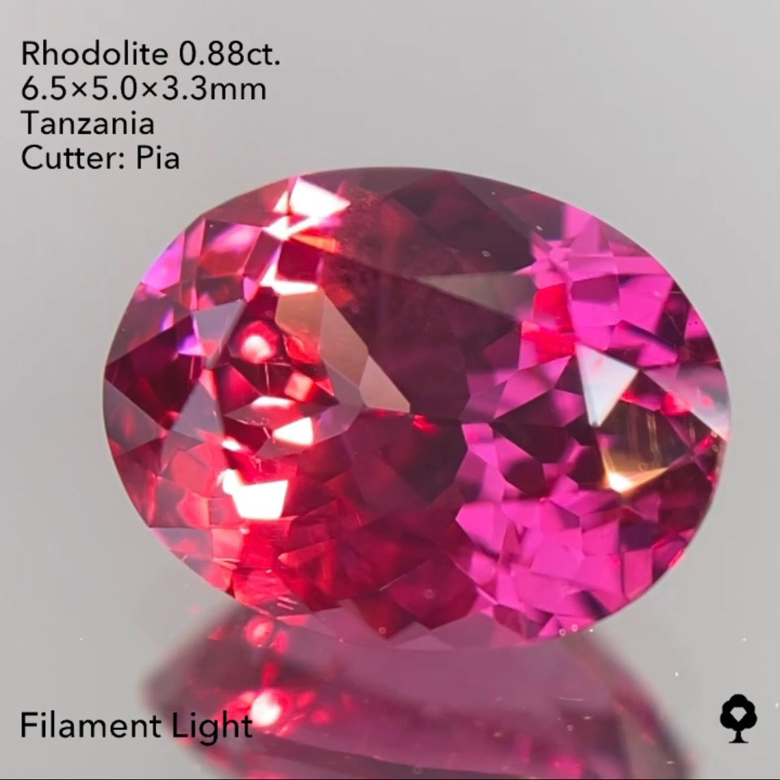 【SOLD OUT】ロードライトガーネット0.88ct ピアッちゃん作品 3/24チャットオークション 5ZBご利用価格