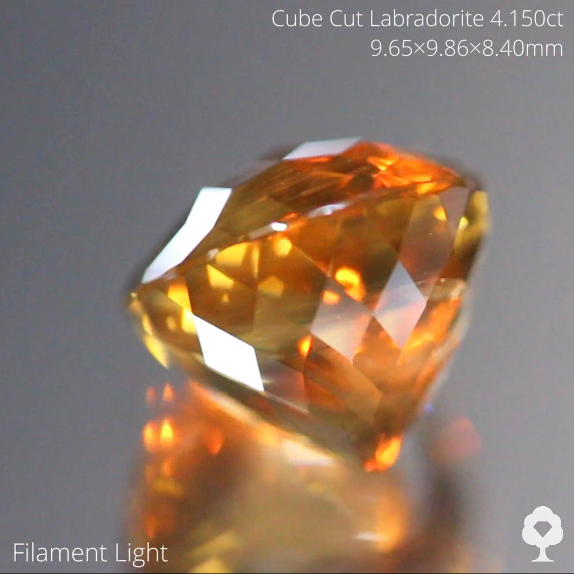 これぞ【キューブスターカット】濃厚ゴールドの美しい満月★ラブラドライト4.150ct ゲオちゃん作品✨こちらはクーポンはごめんなさい🙏
