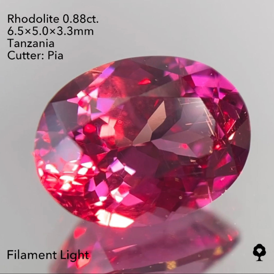 【SOLD OUT】ロードライトガーネット0.88ct ピアッちゃん作品 3/24チャットオークション 5ZBご利用価格