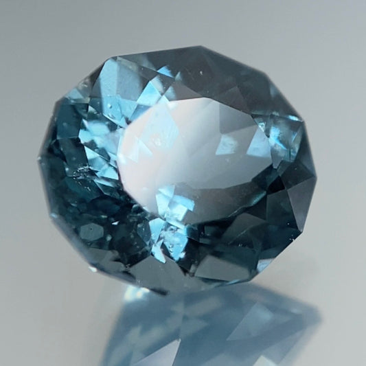 超絶美色グリニッシュブルー0.878ct✨レイ先生作品💎ここに復活!『スピネル博物館』【クーポンはごめんなさい🙏✨】