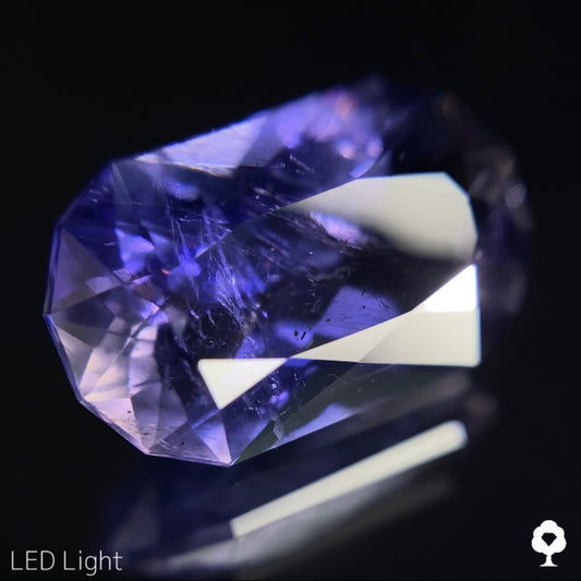 【ご落札者さま専用】アイオライト2.37ct ピアッちゃん作品 5/20オークション