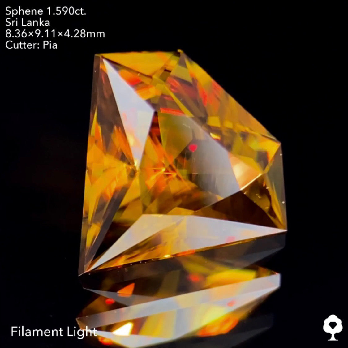 【SOLD OUT】重厚な風格から赤ファイアーを放つハイクラススリランカ産の宝石形★スリランカスフェーン1.590ct. ピアッちゃん作品