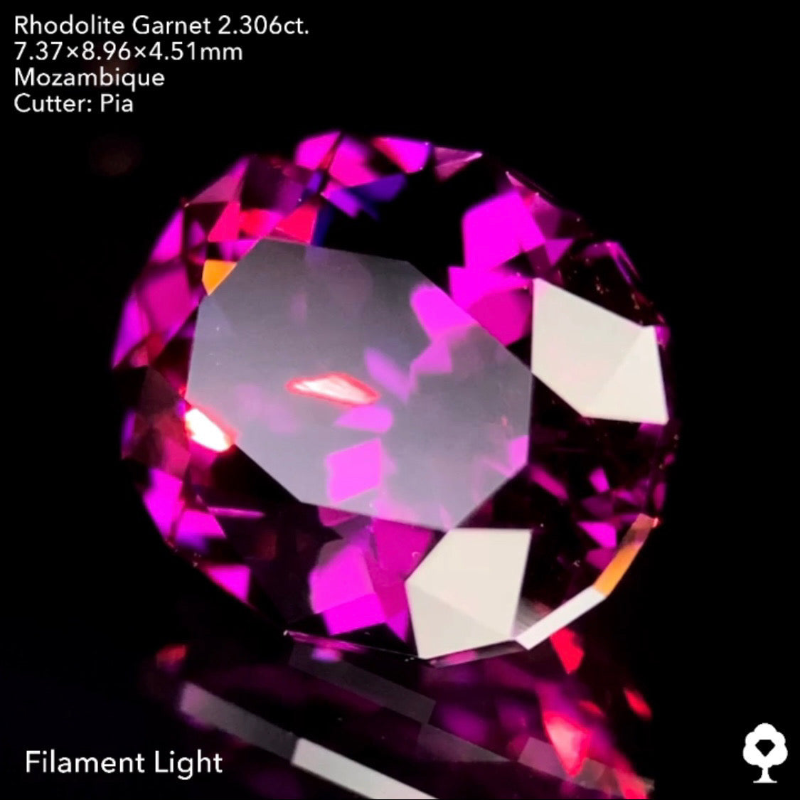 ハイレベルなグレープ系濃厚美色のファンシーオーバル★ロードライトガーネット2.306ct. ピアッちゃん作品