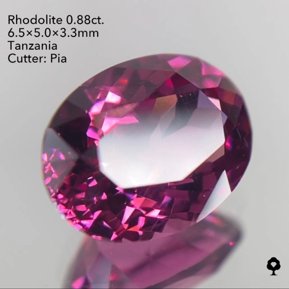 【SOLD OUT】ロードライトガーネット0.88ct ピアッちゃん作品 3/24チャットオークション 5ZBご利用価格