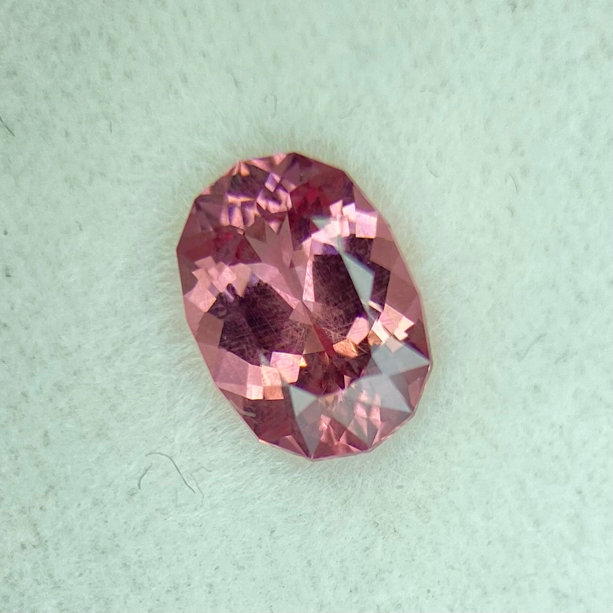 【SOLD OUT】マラヤガーネット0.888ct. ピアッちゃん作品 7/29Live