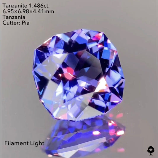 濃厚かつ鮮やかなブルーとパープルの紫陽花ファンシークッション★タンザナイト1.486ct ピアッちゃん作品★ハラキリプライス