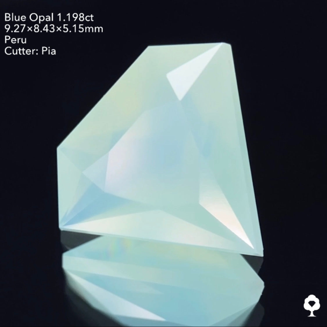 【ご落札者さま専用★1発入札オークション】シャープな宝石形に仕上げられた優しい雰囲気の美色★ブルーオパール 1.198ct ピアッちゃん作品