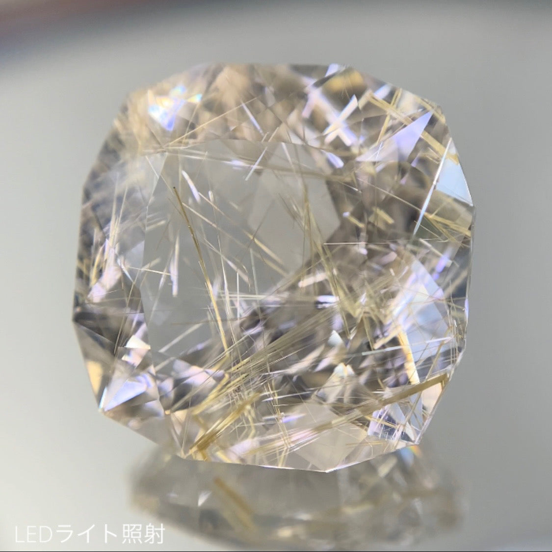 白金のルチルが交差する美ファンシークッション★ルチルクォーツ 8.34ct 師匠作品✨