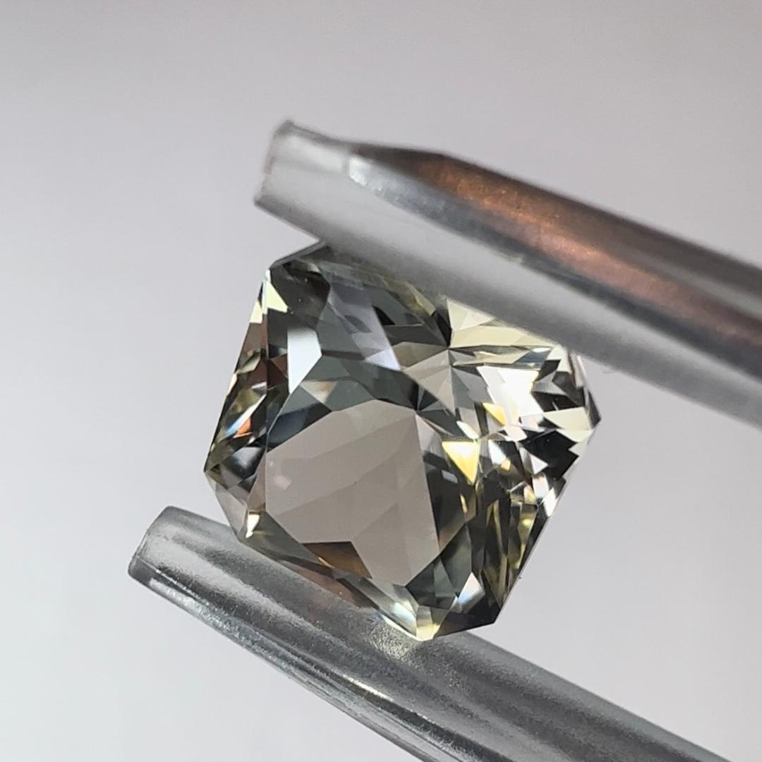 【さらに超特価品】ラブラドライト 2.00ct