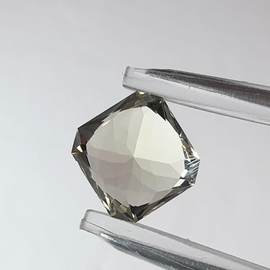 【さらに超特価品】ラブラドライト 2.00ct