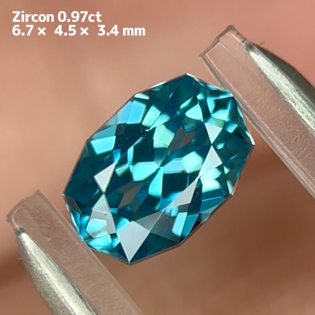 【チャットオークション落札者さま専用】ブルージルコン 0.97ct