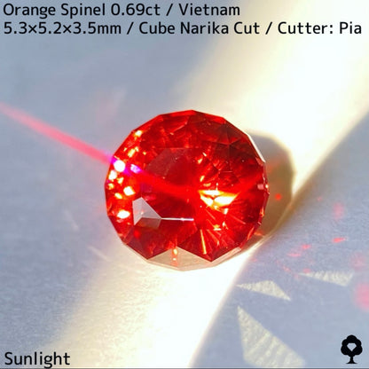 ベトナム産オレンジスピネル0.69ct★ネオンオレンジのナリカーの煌めきが圧巻の美結晶