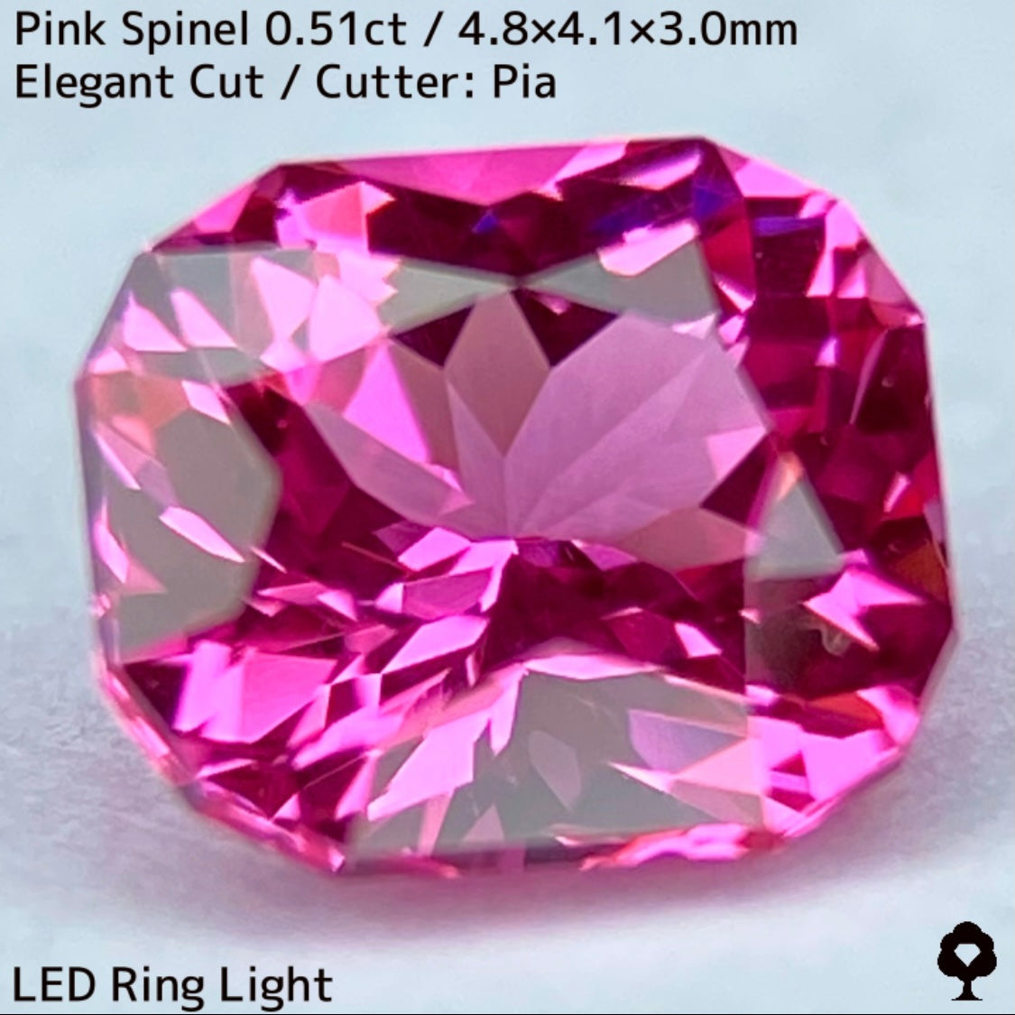ホットピンクの強く細かい煌めきにファイアーチラつく超美結晶★ピンクスピネル0.51ct
