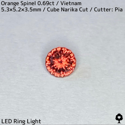 ベトナム産オレンジスピネル0.69ct★ネオンオレンジのナリカーの煌めきが圧巻の美結晶