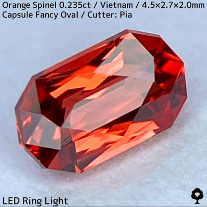 ベトナム産オレンジスピネル0.235ct★超美結晶のカプセルシザースから強烈オレンジネオンの煌めき