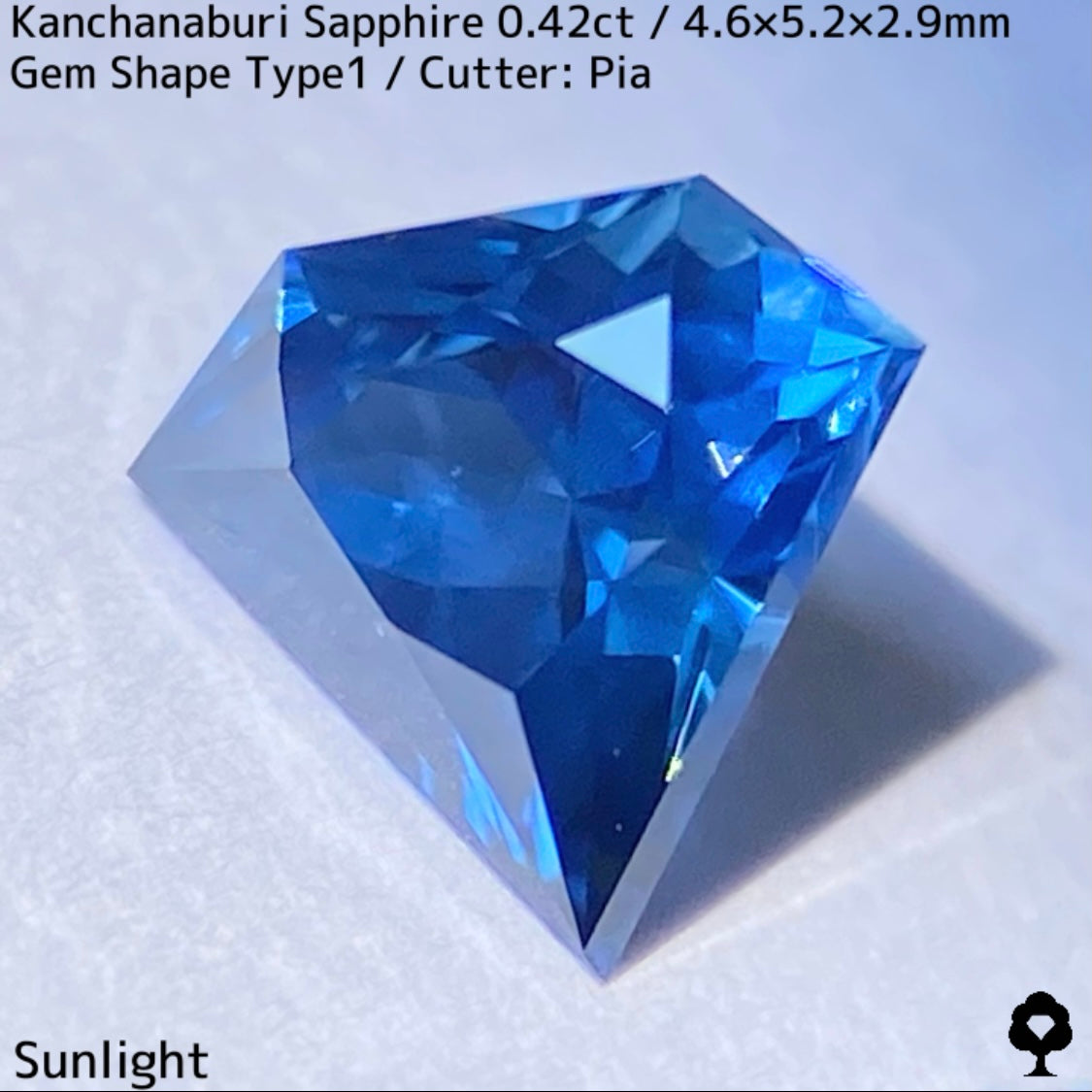 カンチャナブリー産サファイア0.42ct★爽やかなブルーの煌めき抜群のクリアな結晶にカンチャらしいシルキーさをわずかに感じる宝石形