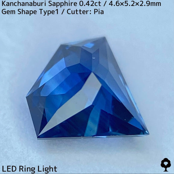 カンチャナブリー産サファイア0.42ct★爽やかなブルーの煌めき抜群のクリアな結晶にカンチャらしいシルキーさをわずかに感じる宝石形