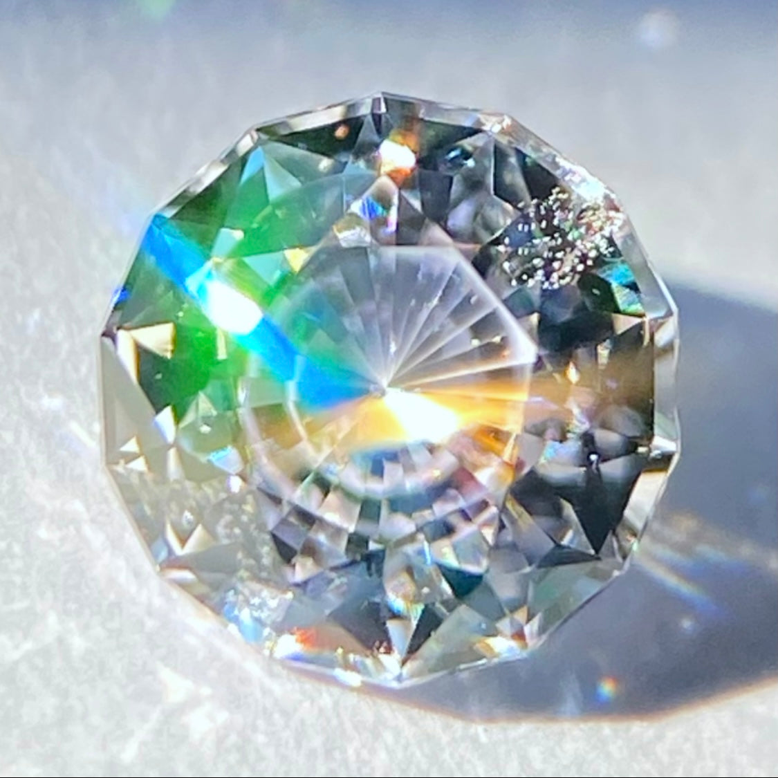ベトナム産カラーレススピネル0.55ct – GemTreeJapan ベトナム産カラーレススピネル0.55ct – GemTreeJapan