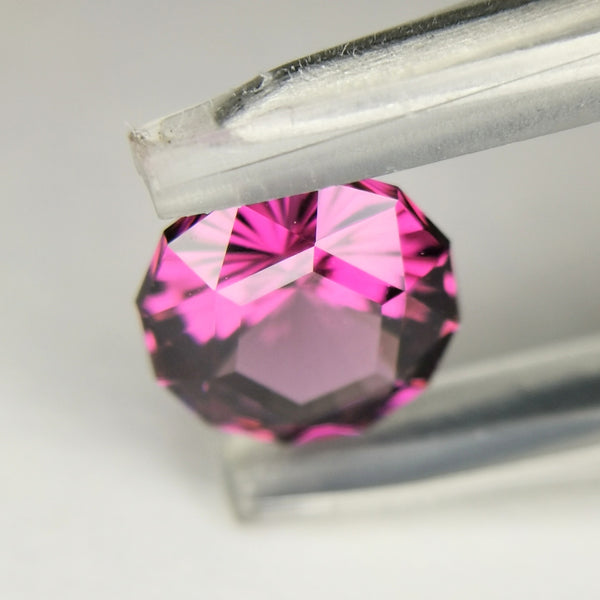 【ZBナリカーカット】数少ないZBカットとナリカーカットのコラボ / ロードライト 1.08ct