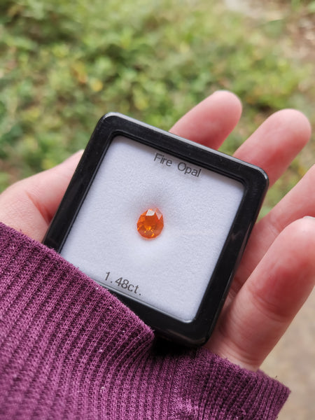 オレンジ色が美しいヤオ＆テン合作 / ファイアーオパール 1.48ct