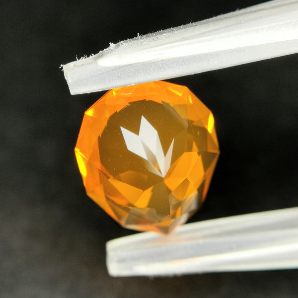 オレンジ色が美しいヤオ＆テン合作 / ファイアーオパール 1.48ct