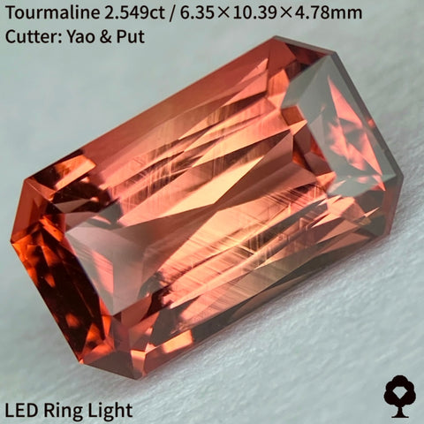 オレンジとピンク混ざるシザースの煌めきとスケッチのような成長線がたまらない★トルマリン2.549ct