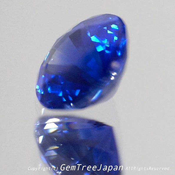 美品👍スリランカ産コーンフラワーブルーサファイア0.416ct 💎ピアッ