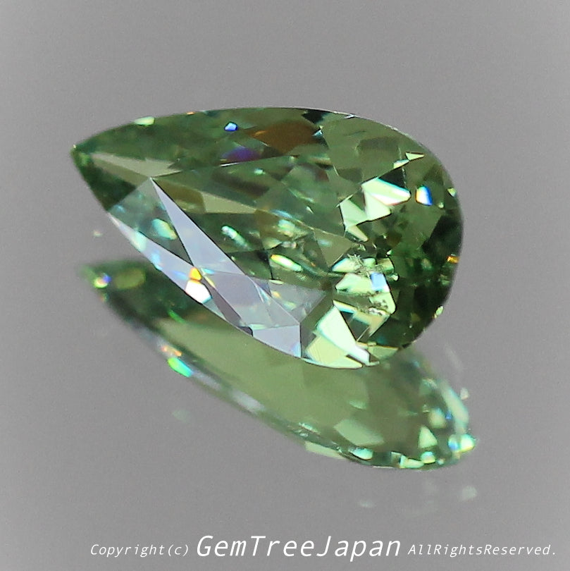 久しぶりに“1円スタート”の🙌GemTreeAuction🙌ゲオちゃん作品💎デマントイドガーネット0.425ct✨こちらはGemTree名物の“時短オークション”＆危険な2点同時終了❗️明日の12:34終了です⏰